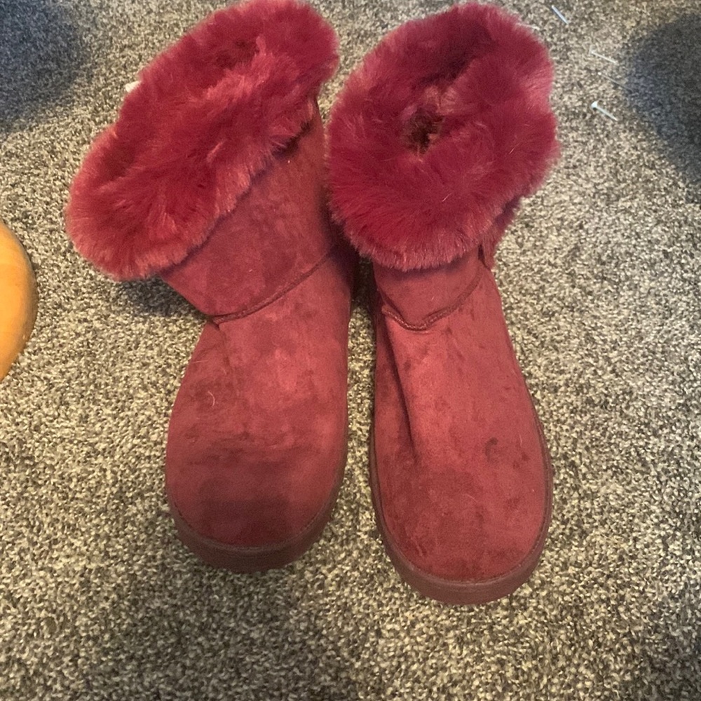 Maroon Fur Boots